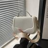 Модные Универсальные Женские Плечевые Сумки из Искусственной Кожи Портативные для Прогулок Женская Регулируемая Сумка через Плечо Простая Однотонная Женская Сумка-Седло