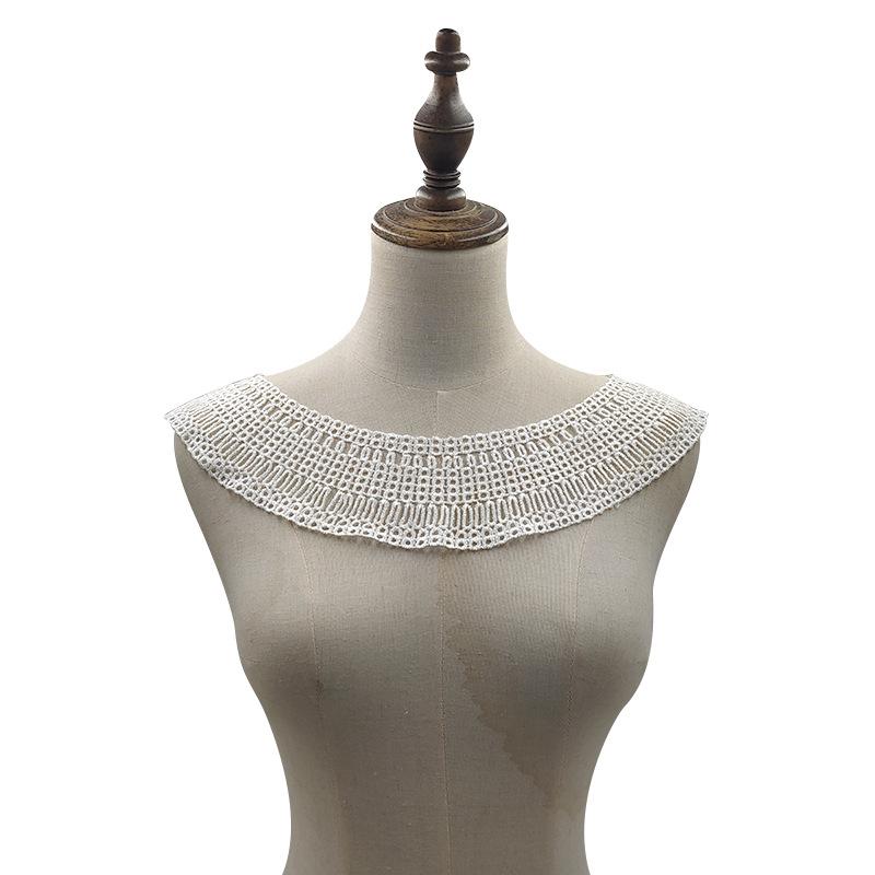 Water-Soluble Lace Chest Collar, Three-Dimensional Hollow Embroidered Corsage Diy Lace Accessories, Curved Semi-Circular Embroidered Fake Collar