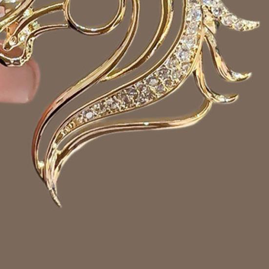 Yousheng Horse Head Brooch Sparkling Hollow-out Horse Brooch Rhinestones Embellished Brooch Pin Clothing Accessory Gift for Horse Lovers