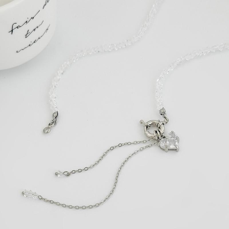 Trendy Y Necklace with Heart Motifs OT Interlocked Clasp Ideal for Modern Women Fashion Collarbone Chain Adornment
