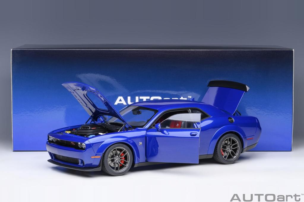 AUTOart 1/18 Scale Dodge Challenger R/T Scat Pack Widebody 2022 Indigo Blue/Metallic Blue Finished Model