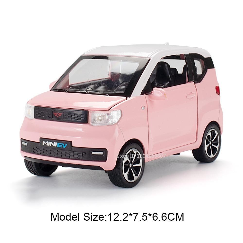1:24 модели машинок Wuling Hongguang Mini Ev с моторной лодкой, сплав, литье под давлением, звук, свет, открывающиеся двери, инерционный механизм, для детей, подарки