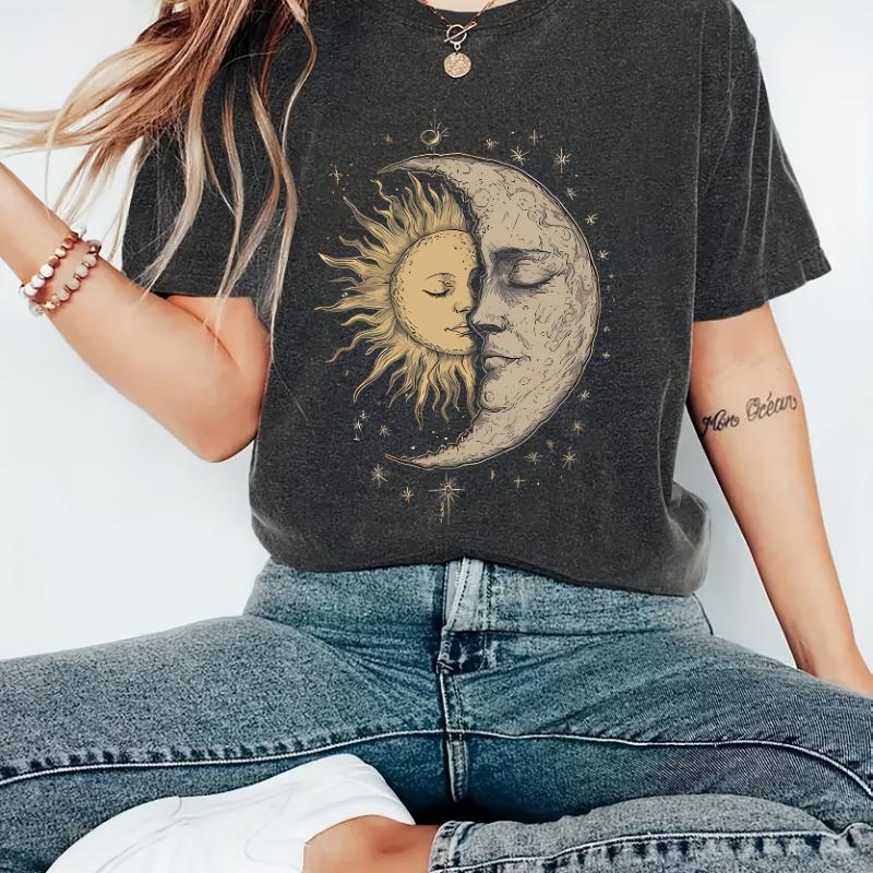 Summer Hot Selling Bohemian Style Tshirt with Mysterious Moon and Sun Face Pattern Print Retro Hippie Style Womens Tshirt