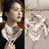 New High-end Magnetic Buckle Square Scarf Women's Spring and Autumn Versatile Fashion Neck Buckle Scarf Triangular Silk Scarf