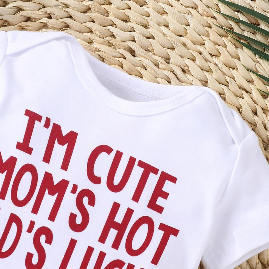 Боди для новорожденного из хлопка с принтом «Я милая мамочка, горячий папочка, счастливый» с короткими рукавами