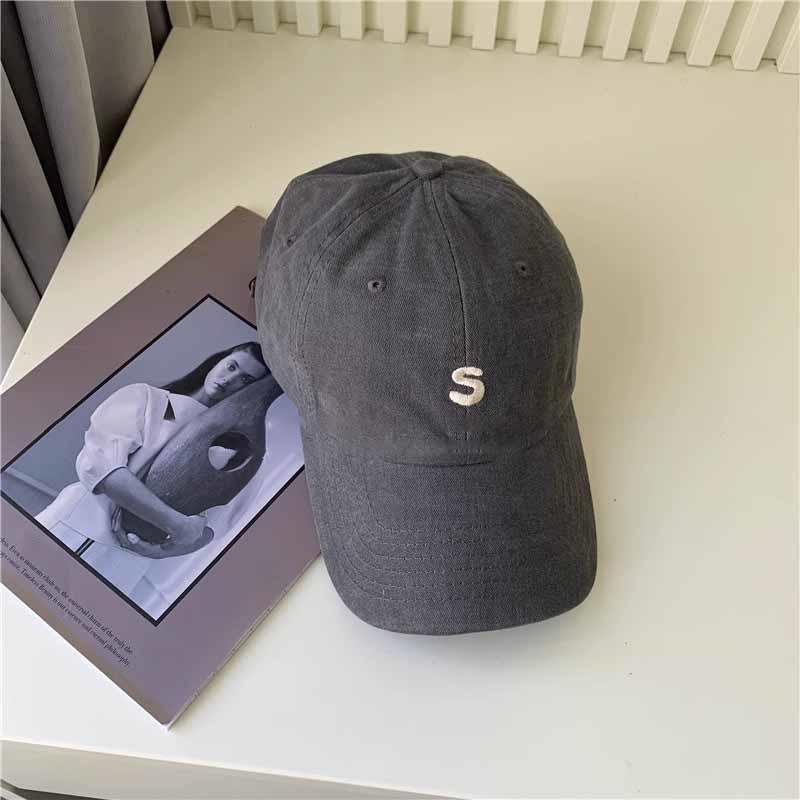 New Fashion Embroidered Baseball Cap Women's Casual Versatile Cap Soft Top Wide Eaves Show Face Small Baseball Cap Men