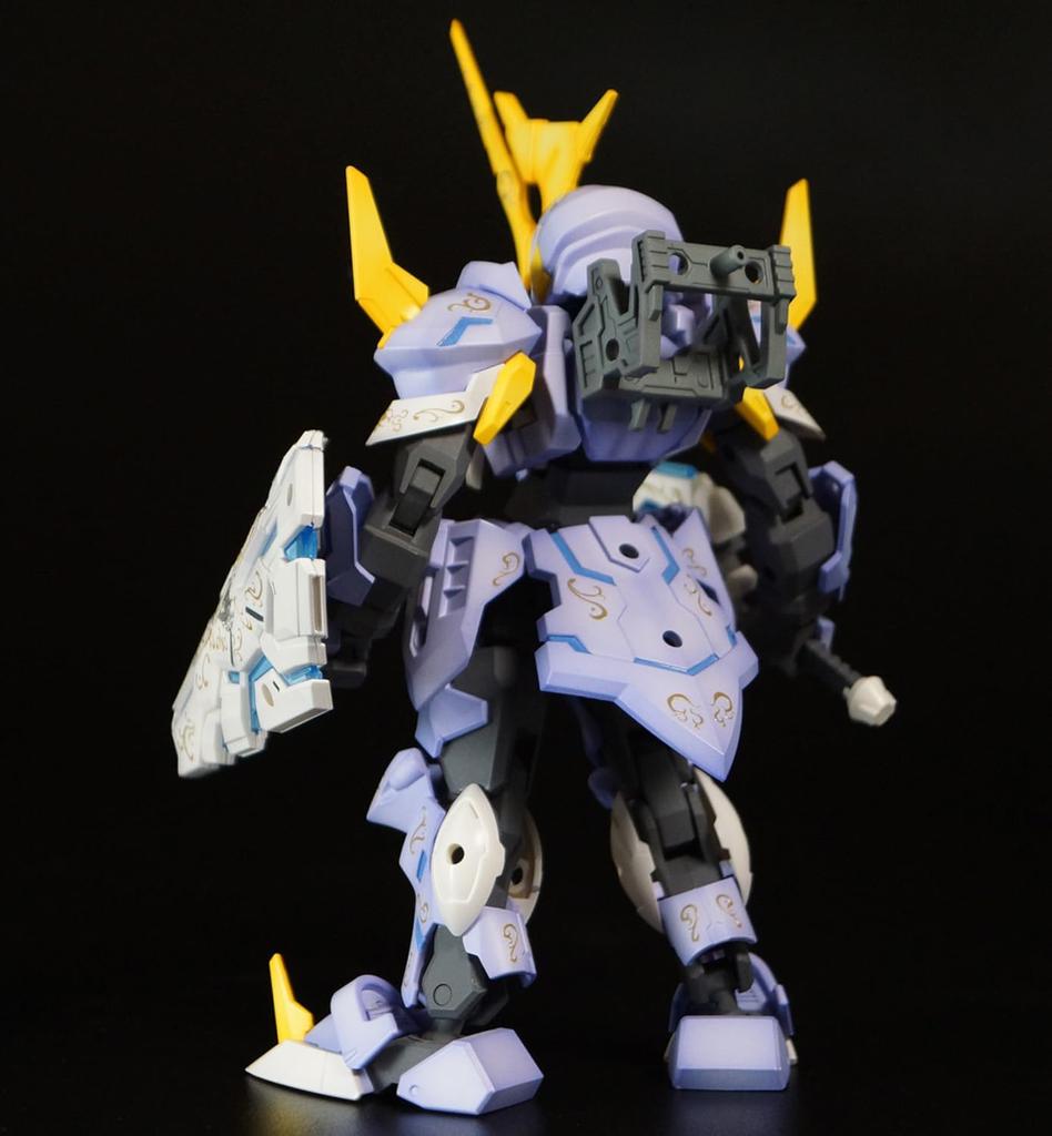 Офис премьер-министра A PlaAct 13 Артур Ультимативная броня Декорация Высота 145мм Пластиковая модель PP172 Версия. приблизительно. Немасштабируемый