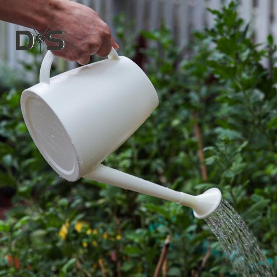 Лейка 1,8 л с длинным носиком, садовый кувшин с разбрызгивателем, легкая пластиковая лейка для комнатных растений, растений на открытом воздухе