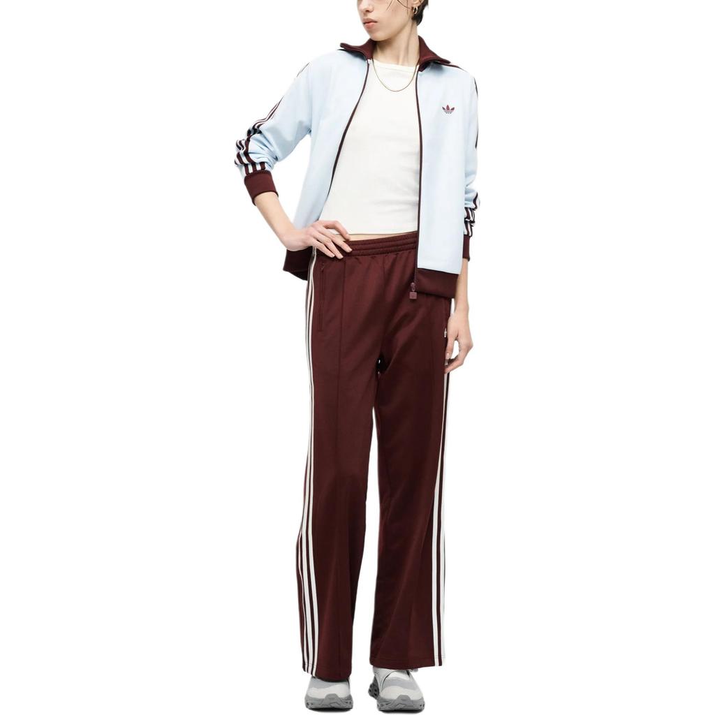adidas Оригинальные куртки и пальто Женские KD3741