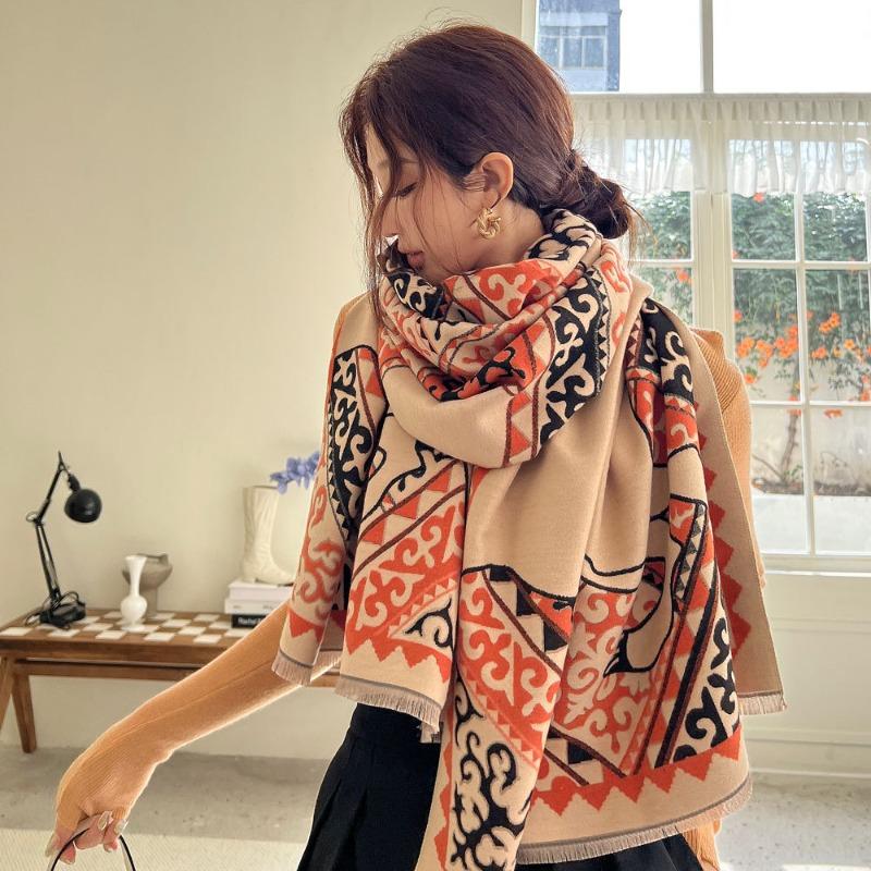 Autumn and Winter Imitation Cashmere Jacquard Thick Scarf Female Totem Horse Jacquard Scarf Windproof and Warm Versatile Shawl