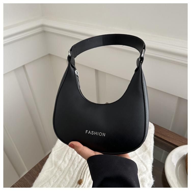 2024 Новая женская сумка для подмышек, женская сумка Niche Design, высококачественная однотонная сумка через плечо, женская мягкая сумка для покупок для девочек