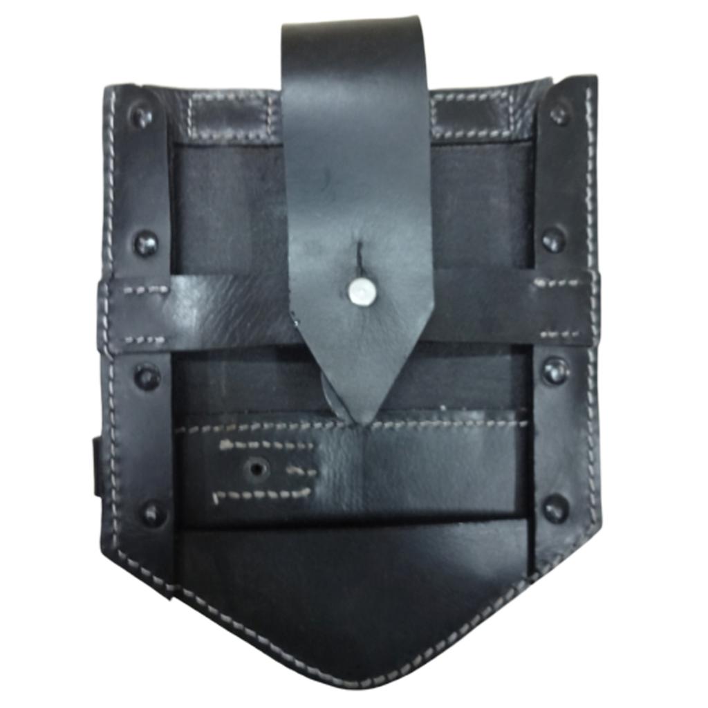 Немецкий складной чехол для лопаты из черной кожи - репродукция MU-IEY3-VQZO