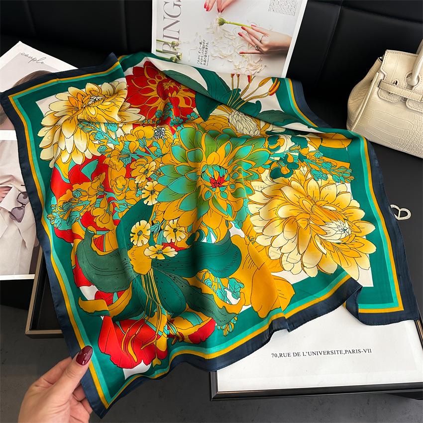 Imitated Silk Headcloth Fashion Flower Print Square Shawls Popular 70X70cm Bandanna Kerchief Sun Protection Silk Scarves Tie Bag