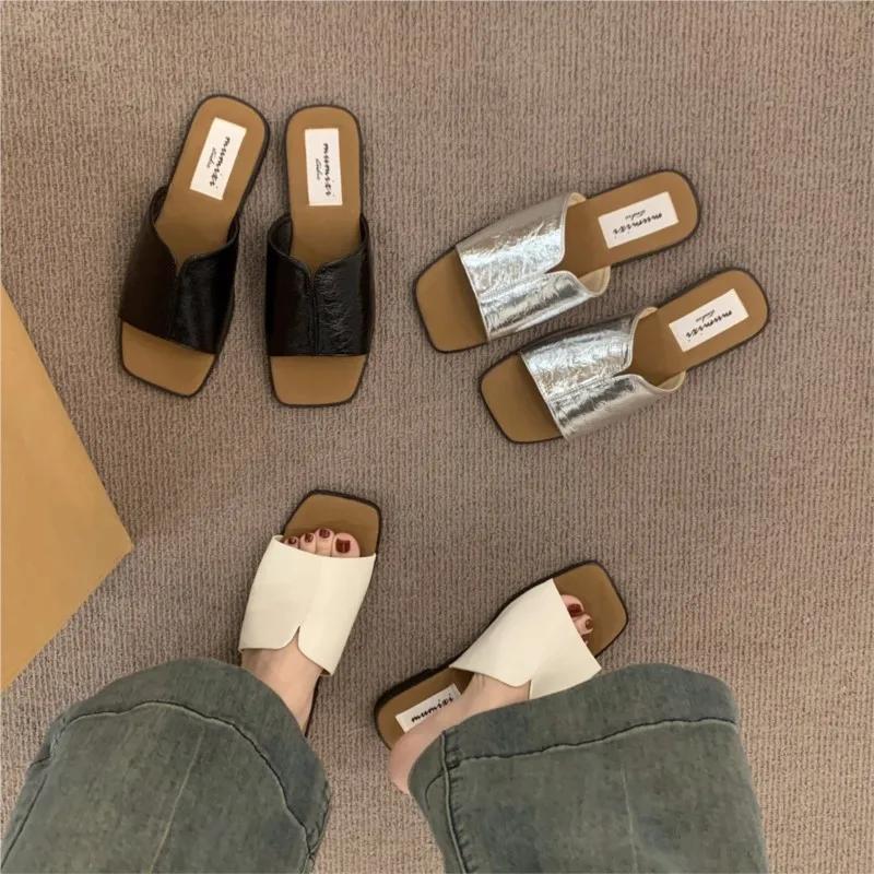 Корейские повседневные тапочки Dongdaemun, женская летняя одежда, новые туфли на плоской подошве с серебристым открытым носком