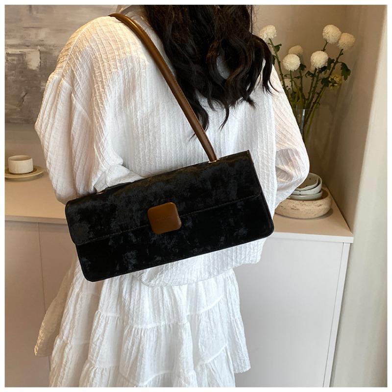 2024 весна/лето, новая модная сумка в стиле ретро, ​​французская маленькая и популярная индивидуальная и атмосферная ручная женская сумка на одно плечо под мышками