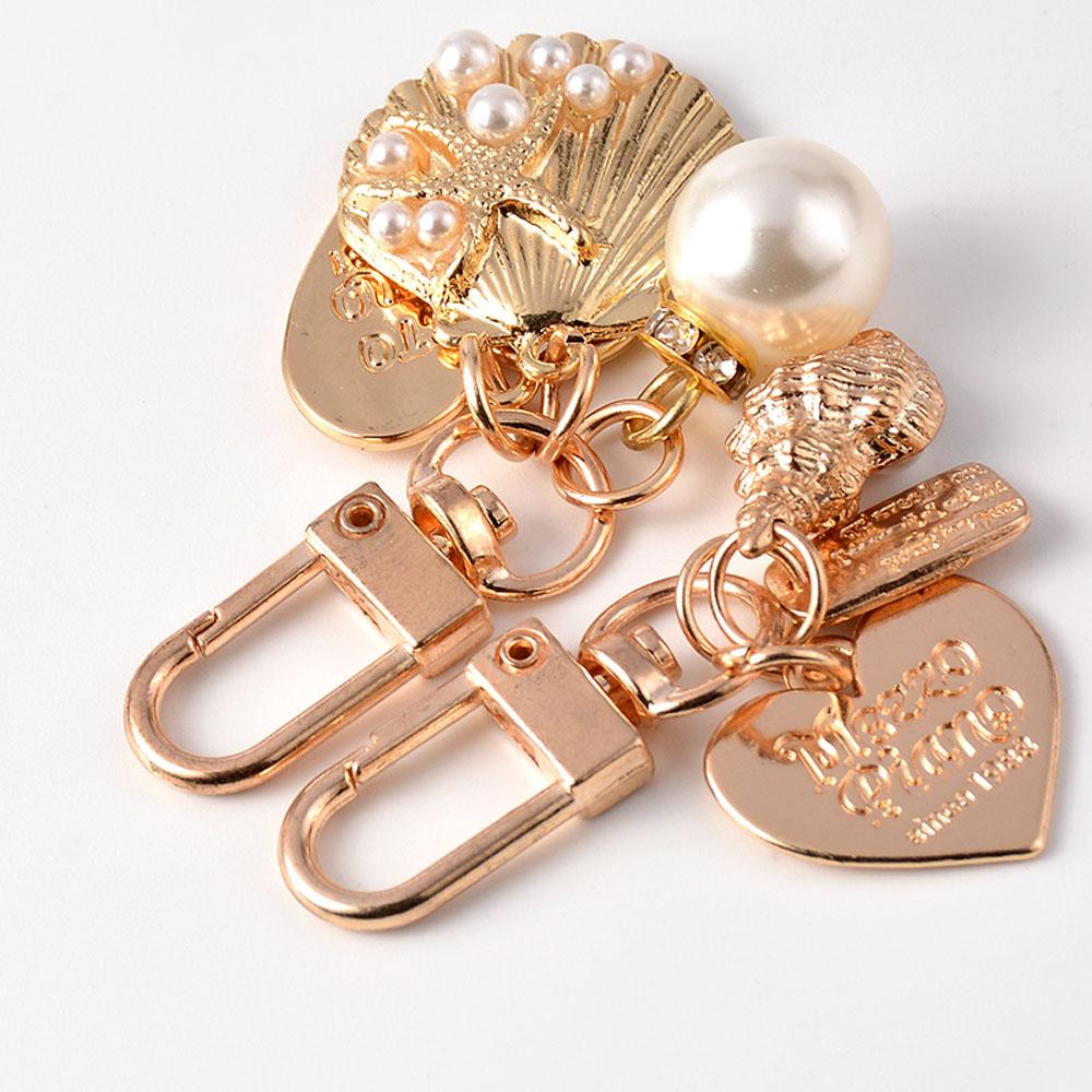 Letter Shell Conch Keychain Pearl Gold Color Key Chain Bag Charms Key Accessories Heart Key Ring