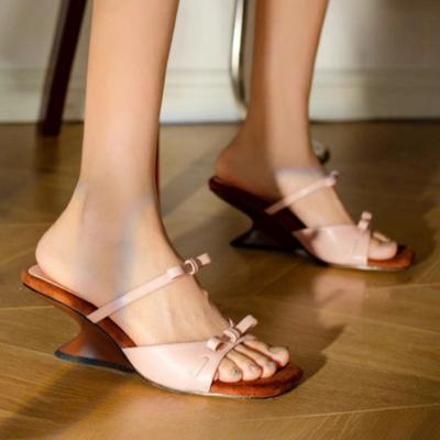 Женская обувь – Сандалии