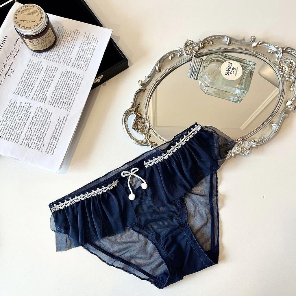 Ladies Spring and Summer 100 Pleated Mesh Lace Comfortable Breathable Cotton Crotch Waist Triangle Briefs