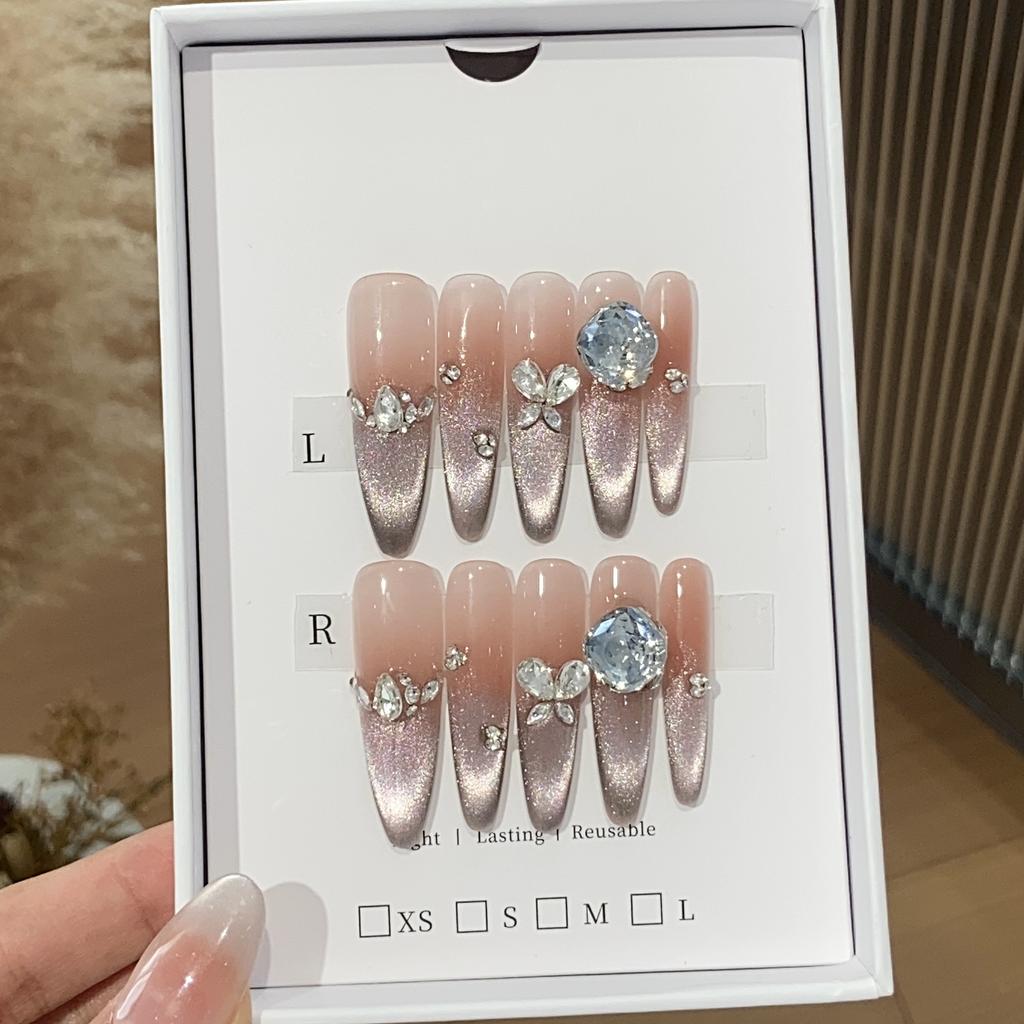 Handmade Ice-transparent Gradient Cat Eye Small Broken Diamond Blue Square Diamond Smoke Removable Wearable Armor