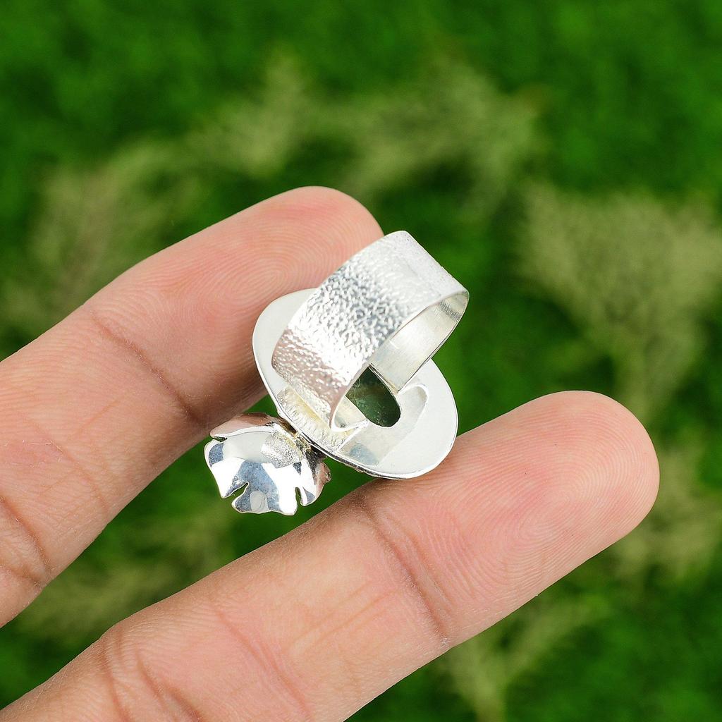 Кольцо-обещание с натуральным хризопразом в форме цветка, размер 7, серебро 925 пробы, для женщин