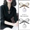 Anti-exposure Jewelry Fashion Brooch Temperament Korean Style Corsage High-end Alloy Pin Rhinestone Pearl Fixed Accessories