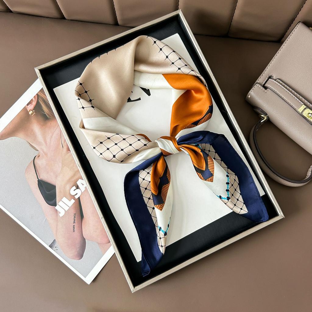 Шелковый шарф женский модный универсальный высокий смысл 70 квадратный шарф защита шеи шарф ретро шарф сумка