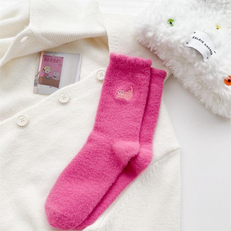 Australian Velvet Cat Embroidered Socks For Women In Winter Thickened Warm Pink Mid-Leg Socks Cute Home Sleep Confinement Socks