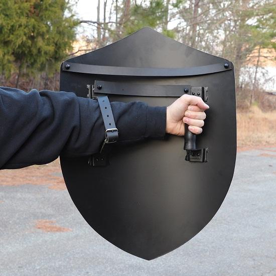 Четырехточечный стальной боевой щит Полностью функциональная средневековая реплика 14-го века Готовый к битве пустой щит