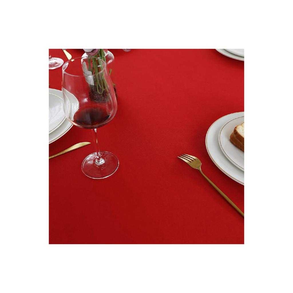 Панамская льняная жидкостойкая скатерть красного цвета