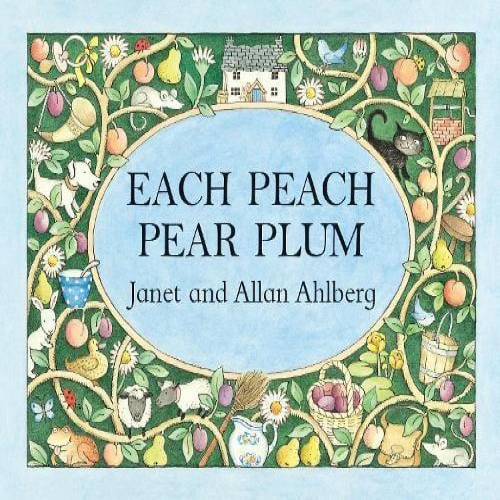 Each Peach Pear Plum by Janet Ahlberg Board book Book 9780141379524