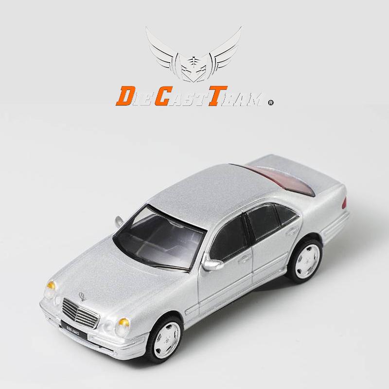 DCT/Shadow 1/64 Mercedes-Benz E55 AMG (W210) Машинка из сплава Игрушки Мотоцикл Металлическая литая модель Детский Рождественский подарок Игрушки для мальчиков