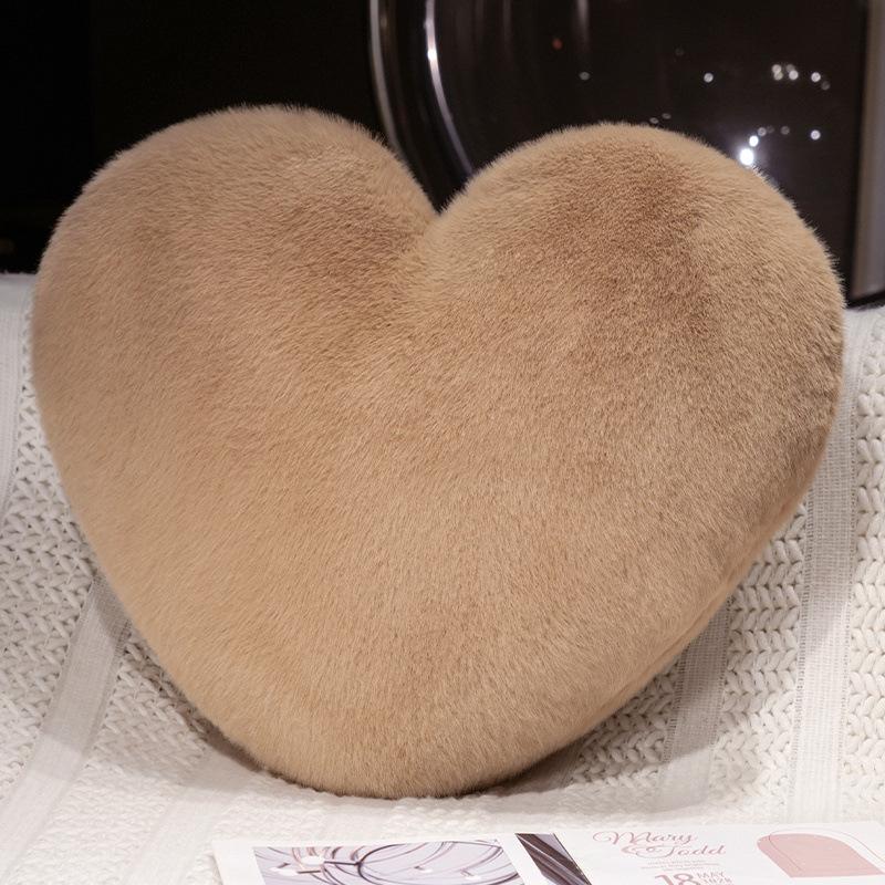Small Fresh Love Throw Pillow Plush Toy Heart-Shaped Doll Home Living Room Pillow Girls Bag Keychain Pendant