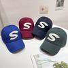 Женская классическая бейсболка, дизайн с вышивкой в виде готической буквы S, легкая и дышащая повседневная кепка для активного отдыха