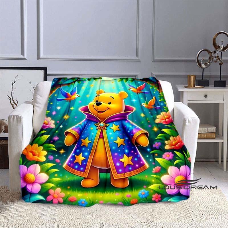 This fun cartoon Pooh Bear blanket is lightweight and breathable, suitable for dormitories, naps, living rooms, offices, and all