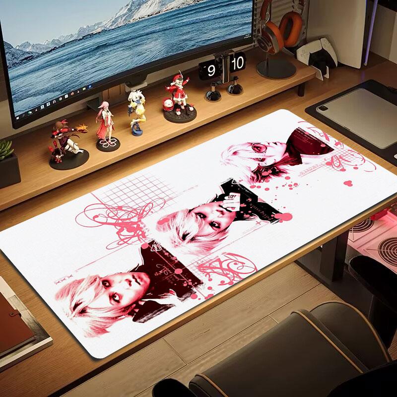 X JAPAN hide Mouse Pad, Large Gaming Desk Mat, Non-slip XXL Mousepad for Laptop & Tablet, Mini PC Playmat with Stitched Edges