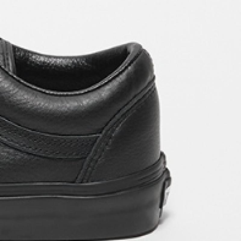 Barnes Old School кожа черный Vn0003z6l3a1