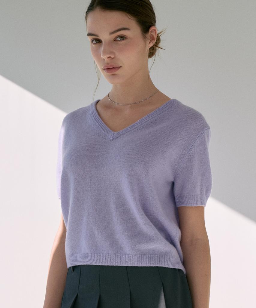 JE NE SAIS QUOI Sheer Cashmere Blended V-Neck Short Sleeve Knit_Light Violet