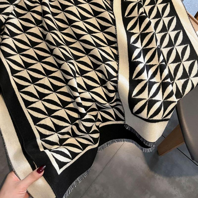 Thickened Shawl Women's Outer Cover Abstract Geometric Imitation Cashmere Shawl Scarf Dual-purpose Winter Warm Women's Scarf Double-sided