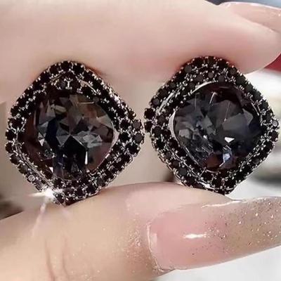 Черные геометрические серьги-пусеты с бриллиантами и серебряной иглой S925 - Японско-корейская осенне-зимняя коллекция для женщин