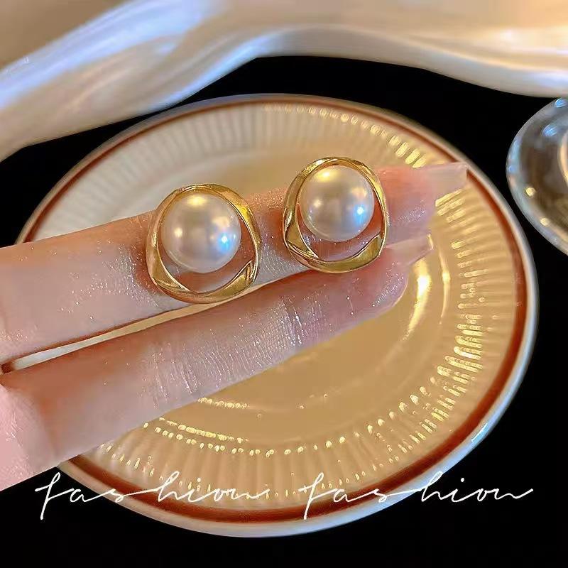 Оригинальные серьги Love, Niche Design Sense, Модные и универсальные серьги, Женские серьги-гвоздики высокого класса, Женщины