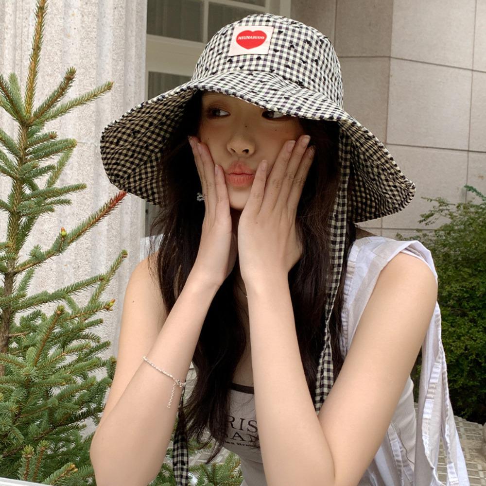 Lace Up Hiking Fisherman Hat Sun Protection Heart Printed Bucket Hat Drawstring Sun Hat Fishing