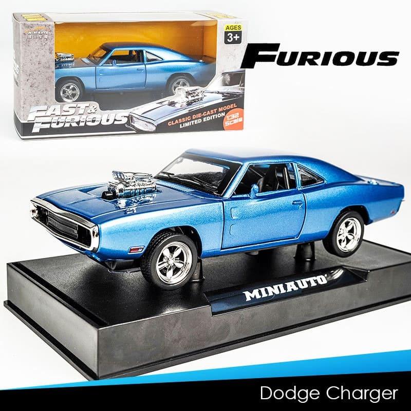 1:32 сплава "Форсаж" Dodge Car Модель со звуком и светом Литая игрушечная машинка Инерционный автомобиль Коллекция украшений Подарок для мальчиков Детская игрушка
