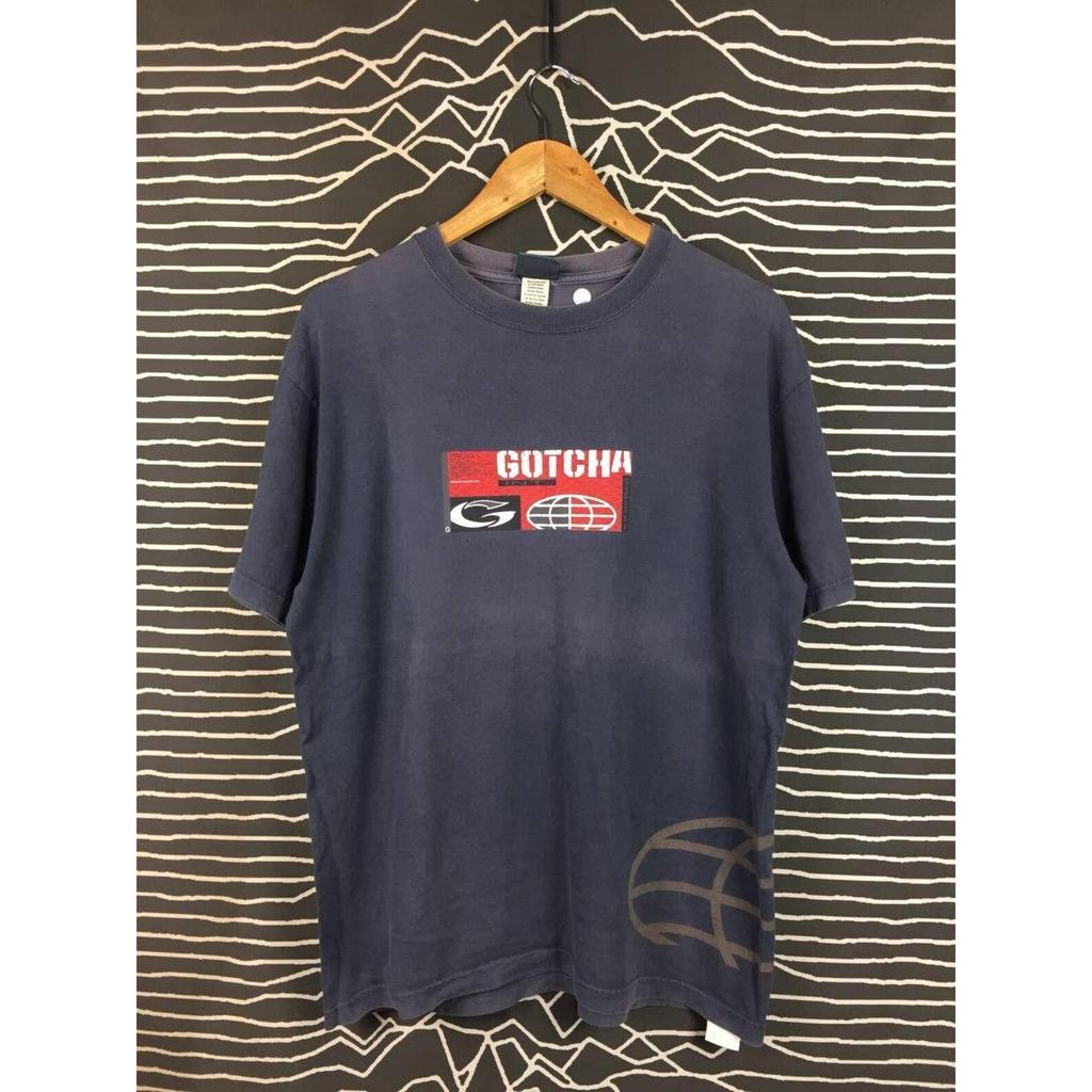 Vtg Gotcha International Globe Logo Surf Skate Tee
