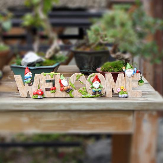 Dwarf Welcome Sign Resin Cartoon Dwarf Ornament Garden Gnome Letter Welcome Sign for Home Office