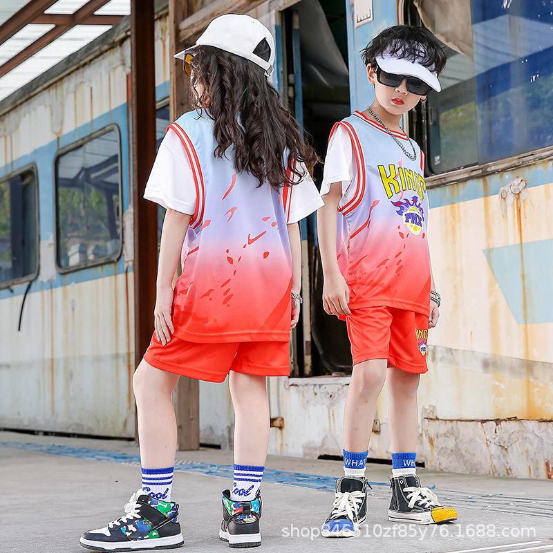 Wholesale of children's basketball clothes for boys and girls Printed kindergarten primary school students No. 24 jersey Light board performance