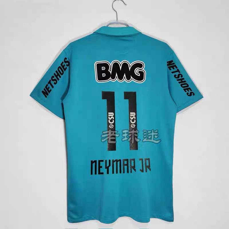 Retro jerseys: Santos, Neymardini, England, Beckham, Gerard Lampard, AC Kaká jersey