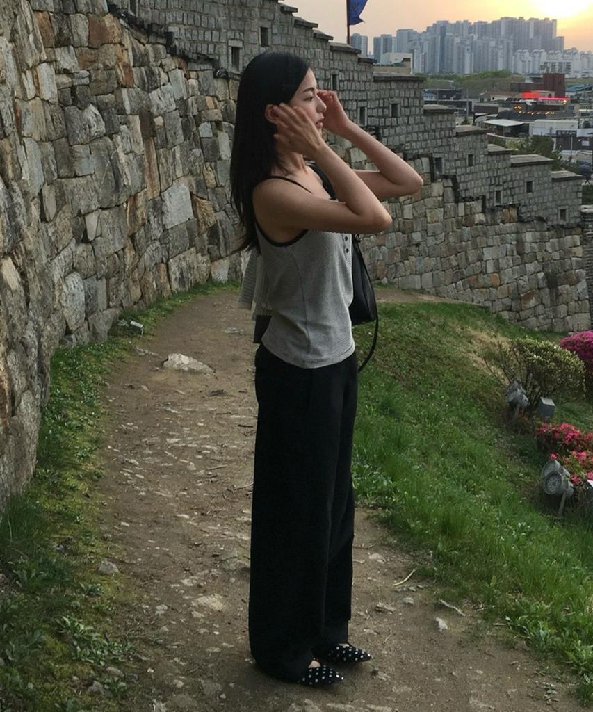 MIND BRIDGE WOMEN [W] Curved Cut Wide Pants - 2 Colors