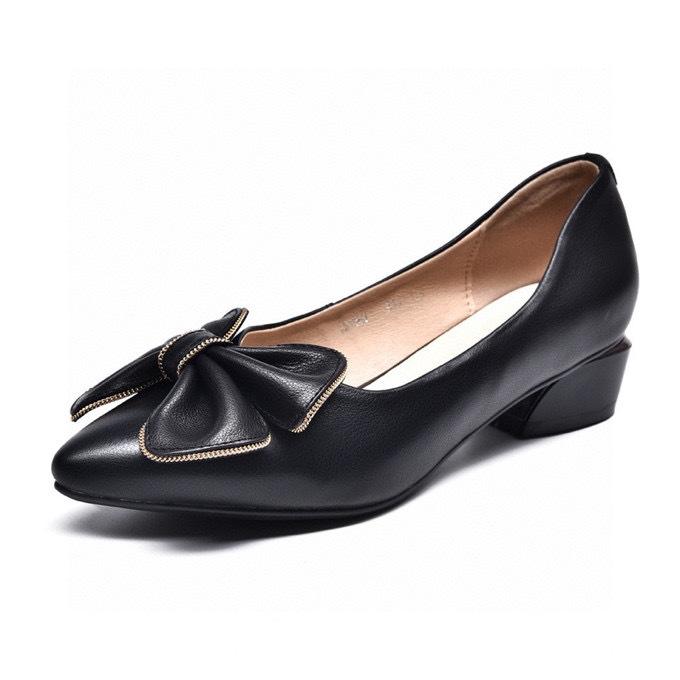 Женские туфли с острым носком, весна 2025, новые удобные туфли из коровьей кожи первого слоя, с низким каблуком и неглубоким носом, женские туфли на плоской подошве с бантом