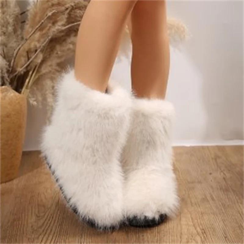 Women's Winter Snow Boots Outdoor Luxury Furry Faux Fox Fur Boots Woman Plush Warm Platform Shoes New Fashion Bottes Big Size