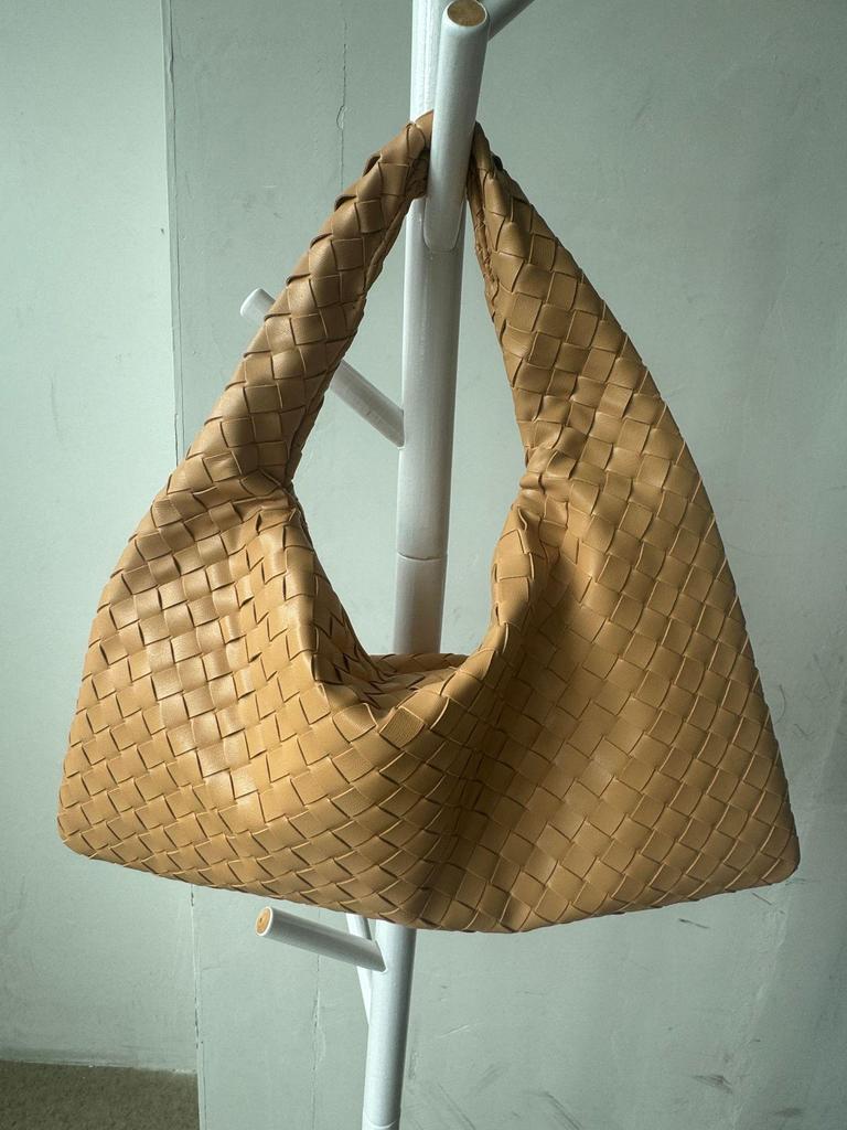 Плетеная женская сумка для пельменей: Осенне-зимняя мода, вместительная, трендовая универсальная сумка для поездок на работу